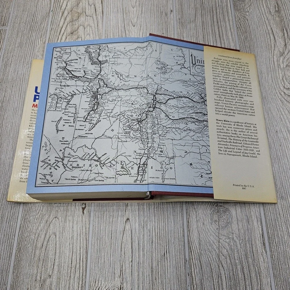 Union Pacific The Birth of a Railroad 1862-1893 Maury Klein 1987 1st Edition‎